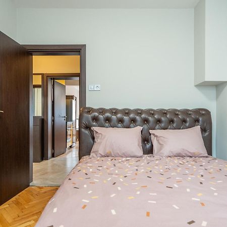 The Right Choice 10 Apartment Sofia Bagian luar foto