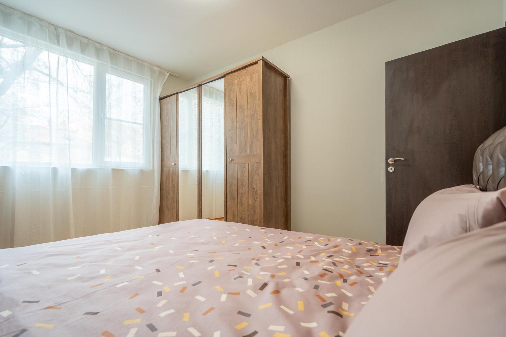The Right Choice 10 Apartment Sofia Bagian luar foto